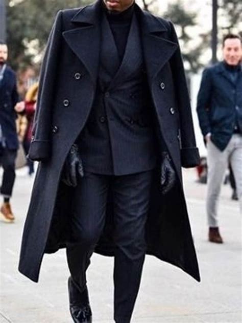 men's long overcoat stylish.